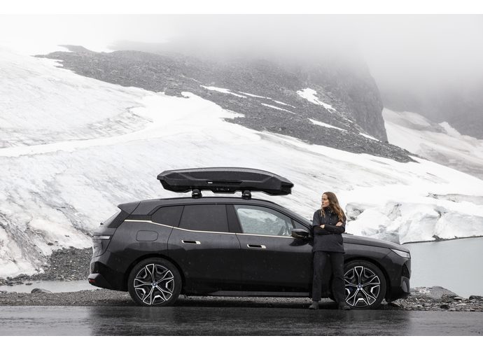 Thule Motion 3 XL Low Box dachowy Czarny połysk