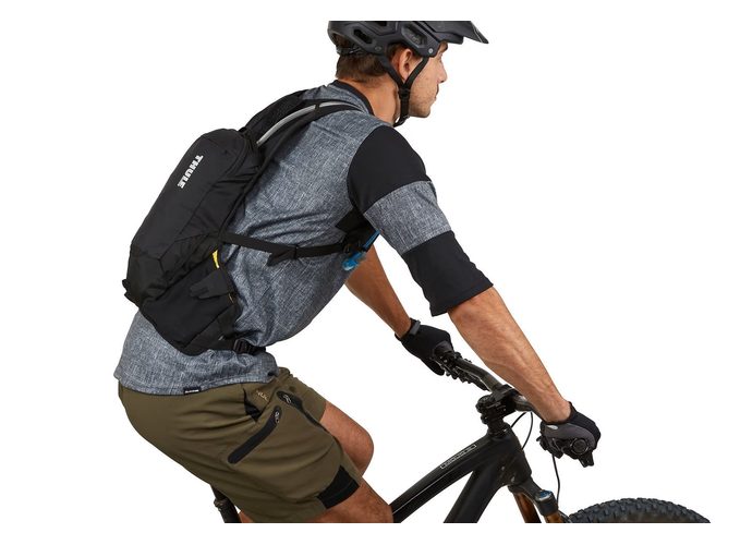 Thule Vital 3L Black - plecak rowerowy z bukłakiem