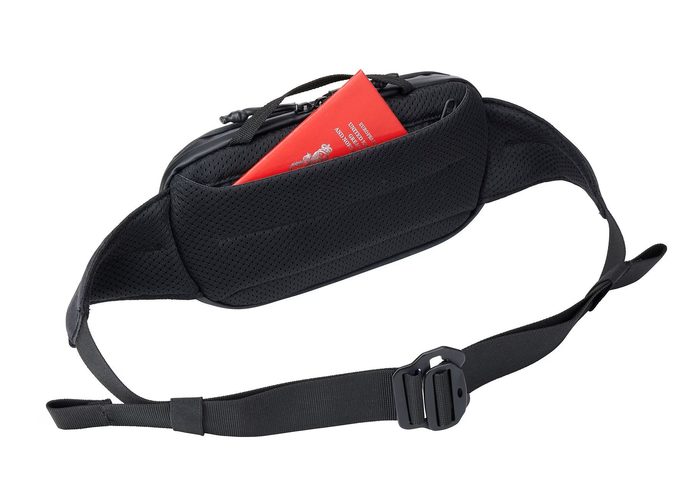 Thule Aion Sling Bag - Black