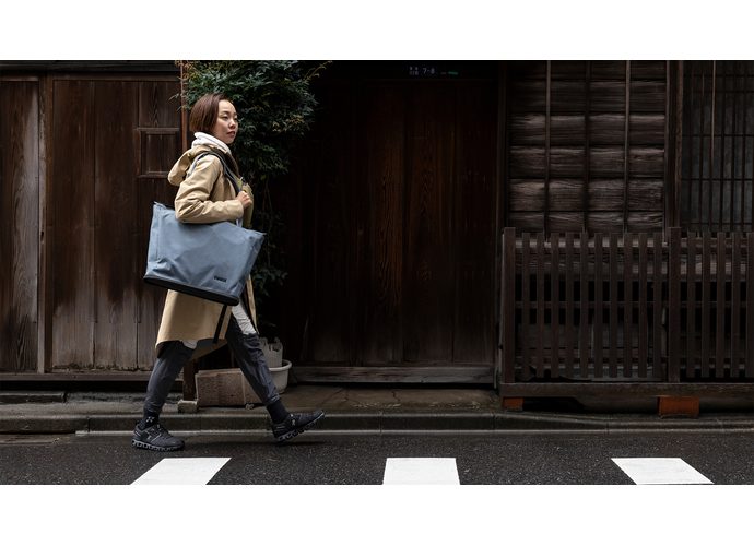 Thule Aion Tote Bag - Dark Slate - torba na ramię 23l