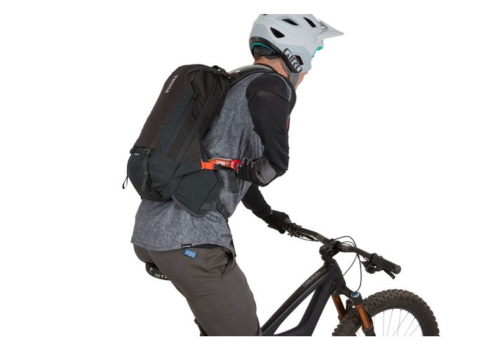 Thule Rail 12L