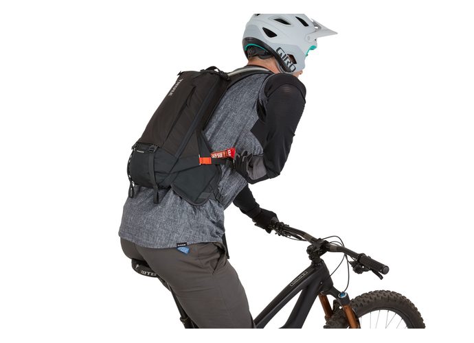 Thule Rail Bike Hydration 8L - Obsidian