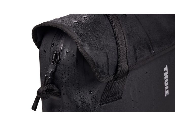 Thule Shield Attache 16in Black - torba rowerowa z InLock