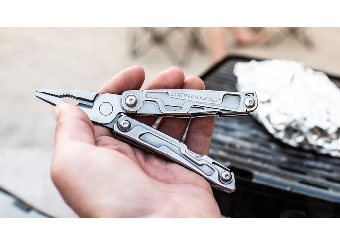 Leatherman REV Stainless Multitool 14 narzędzi stal nierdzewna