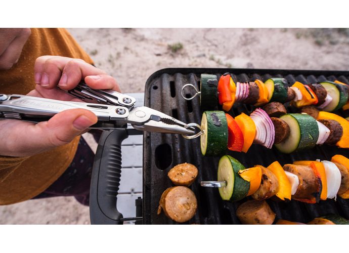 Leatherman WINGMAN Multitool 14 narzędzi stal nierdzewna