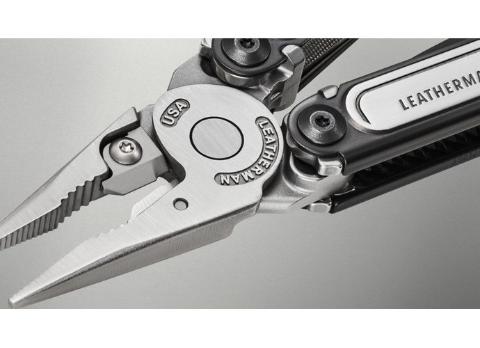 Leatherman ARC Multitool 20 narzędzi stal nierdzewna i czarna powłoka DLC