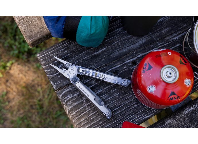 Leatherman ARC Multitool 20 narzędzi stal nierdzewna i czarna powłoka DLC