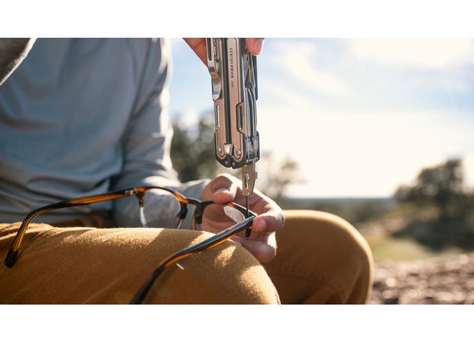 Leatherman ARC Multitool 20 narzędzi stal nierdzewna i czarna powłoka DLC