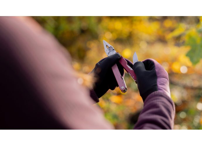 Leatherman REBAR Heathered Cranberry Multitool 17 narzędzi