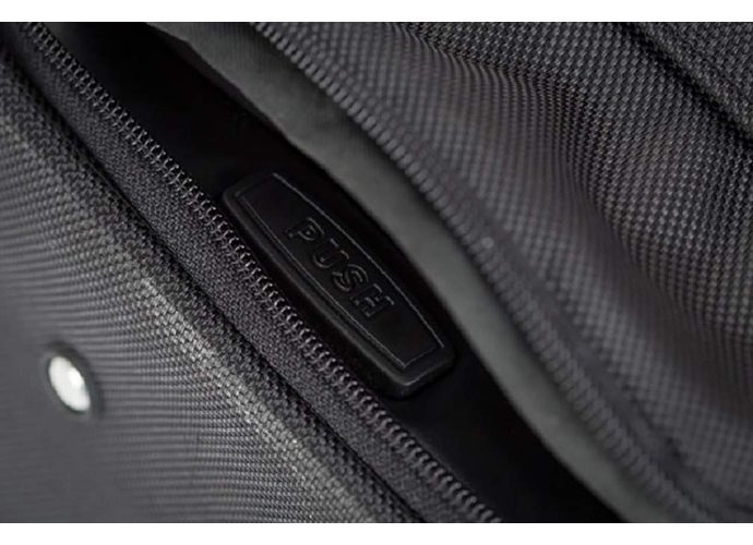 Kjust Torba podróżna na kółkach AW23ZA (67L)