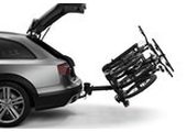 Thule EasyFold XT 934 czarny bagażnik na hak na 3 rowery z pokrowcem i ochraniaczmi kół karbonowych