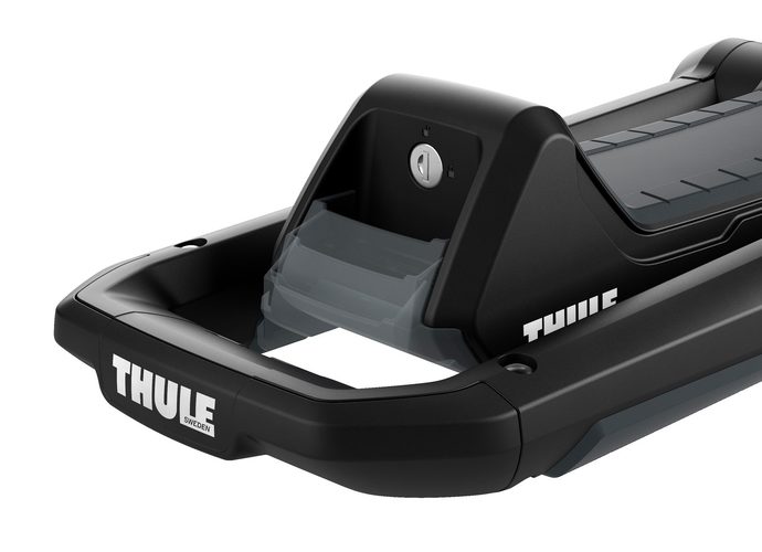 Thule Hull-A-Port Aero