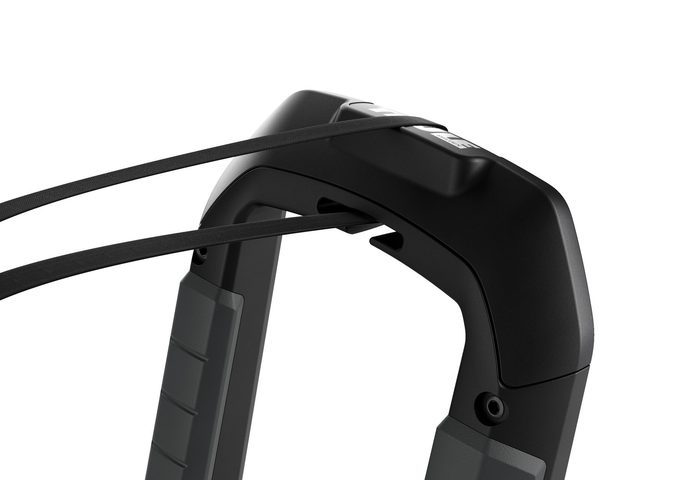 Thule Hull-A-Port Aero