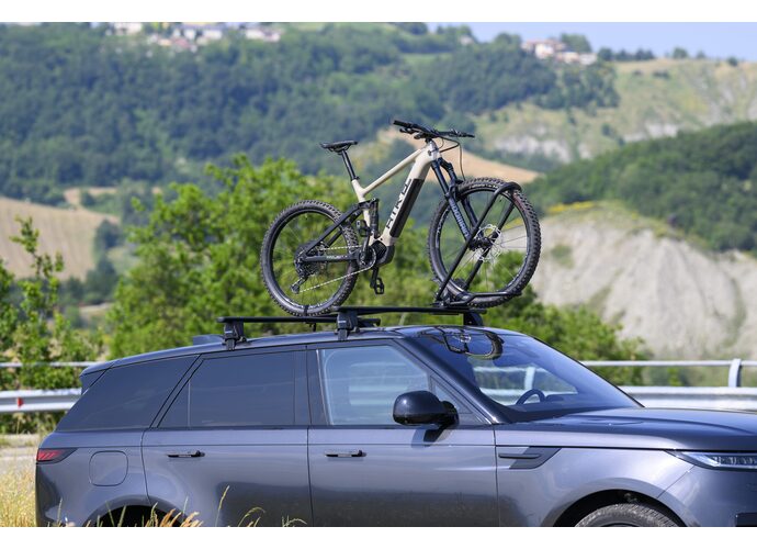 Menabo Clover SX Czarny aluminiowy uchwyt rowerowy na dach do e-bike (lewostronny)