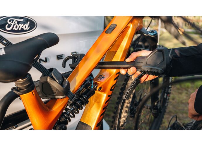 Thule VeloSpace v3 bagażnik na hak na 2 rowery