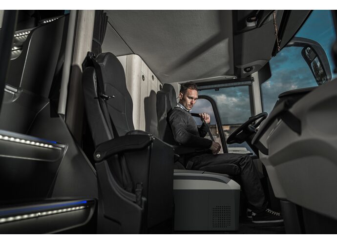 Yolco Przenośna lodówka kompresorowa ARC18 Space Grey