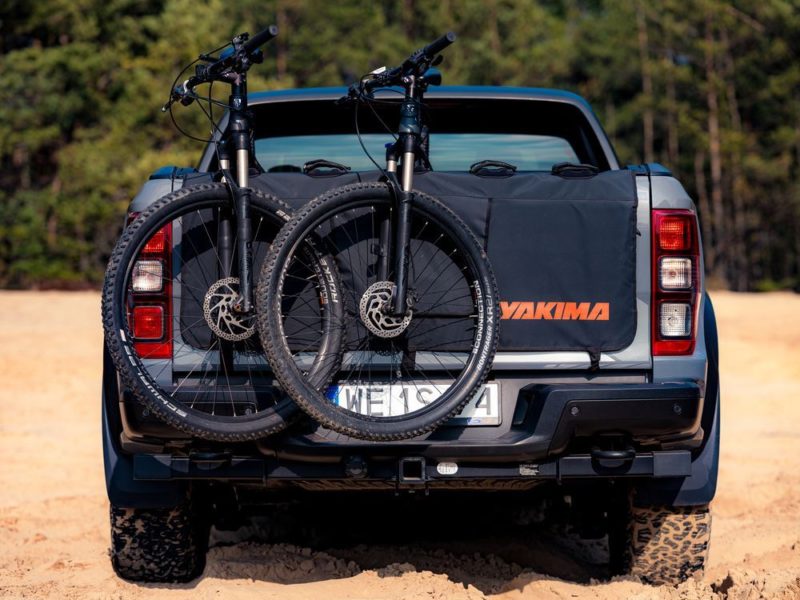 Yakima GateKeeper &ndash; bagażnik rowerowy na pakę pick-upa